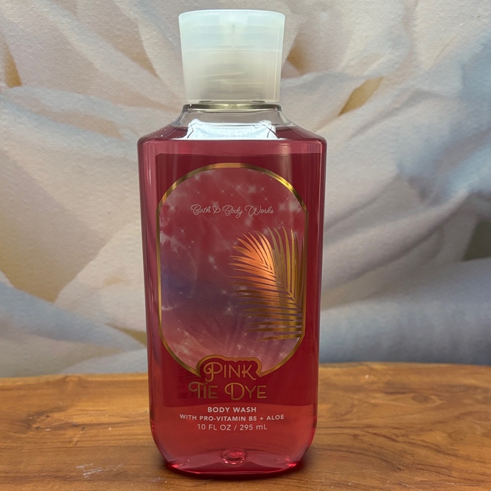 Bath & Body Works Pink Tie Dye Body Wash